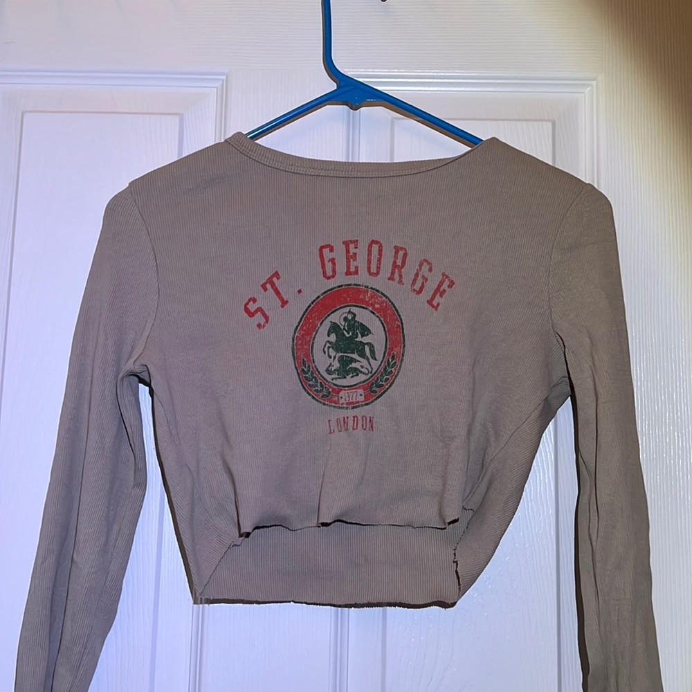 Cropped Forever 21 Graphic Long-sleeve